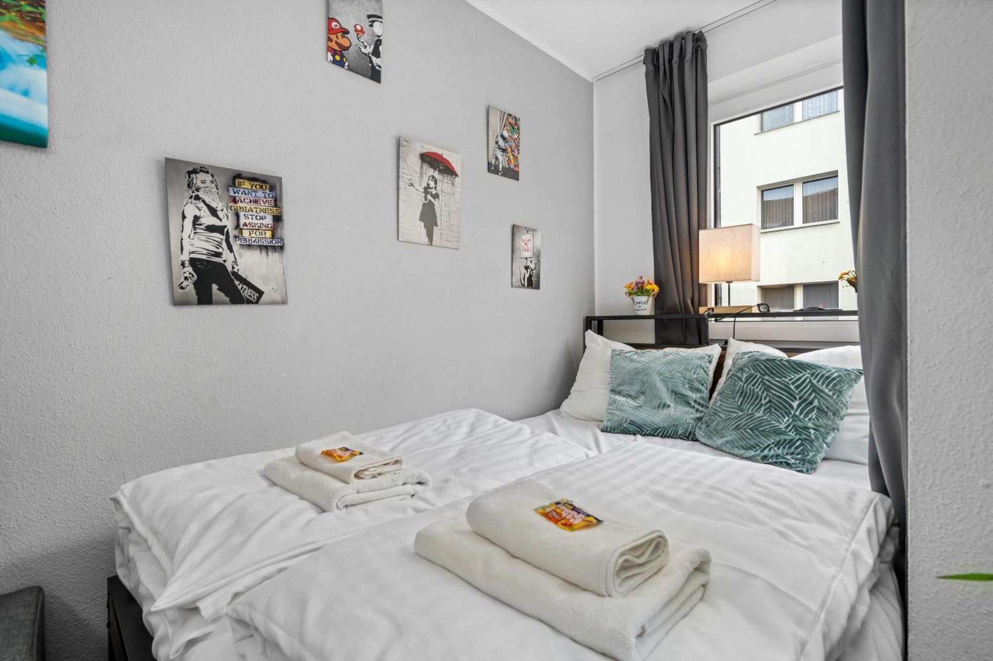 Messe, Monteure, Budget - Einfache Komfortable 2 Personen Wohnung 뒤스부르크 외부 사진