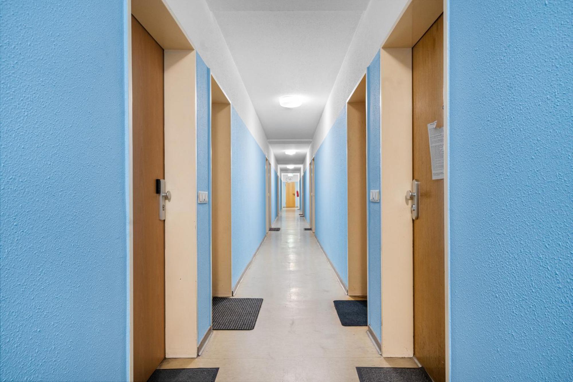 Messe, Monteure, Budget - Einfache Komfortable 2 Personen Wohnung 뒤스부르크 외부 사진