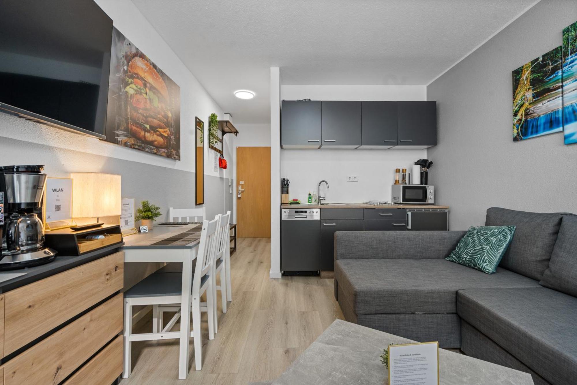 Messe, Monteure, Budget - Einfache Komfortable 2 Personen Wohnung 뒤스부르크 외부 사진